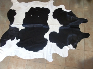 Kuhfell Teppich schwarz wei